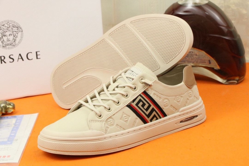 Givenchy Sneakers